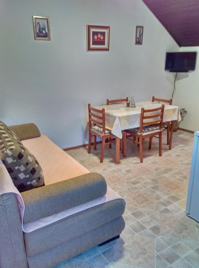 Nada Apartment Bilice Buitenkant foto